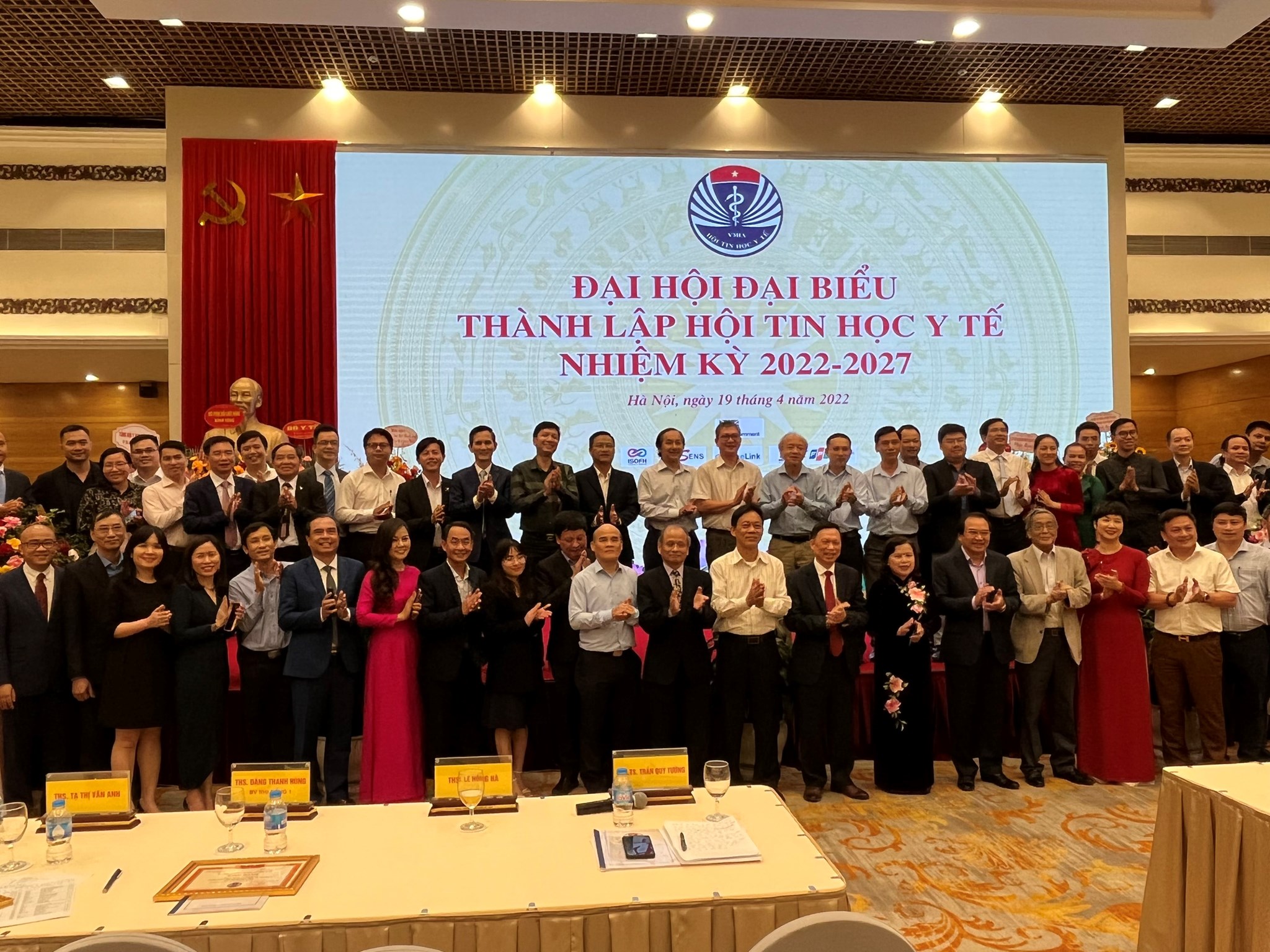 z3353919721651_193ce3033846e9683593492be96d914b